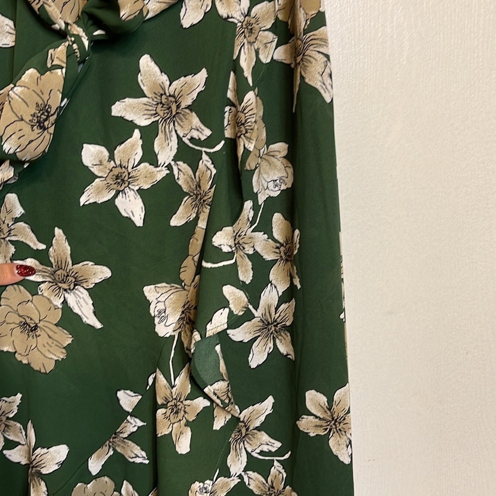 Inspired Hearts Green Floral Hi-Low Faux Wrap Dress, Sz. XL, EUC - Picture 4 of 8